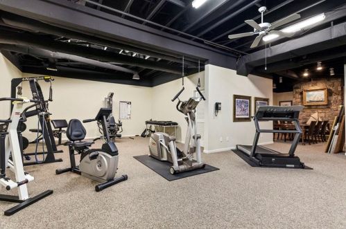 2169 Cumberland Dr, Smyrna GA  30080-4601 exterior