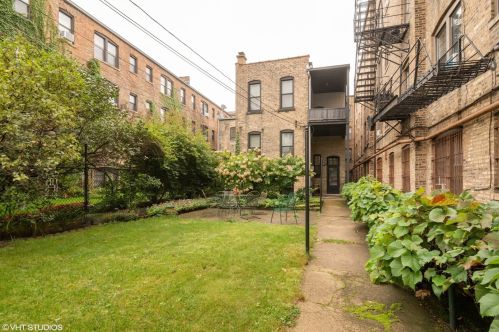 650 Wrightwood Ave, Chicago IL  60614-2514 exterior