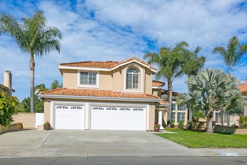 5103 Via Mindanao, Oceanside, CA 92057-2619