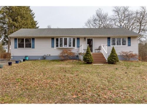 1 Brook St, Lakehurst, NJ 08733-2901
