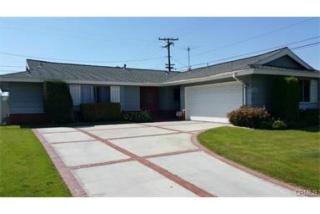 1492 Rosehill Dr, Riverside CA  92507-5965 exterior