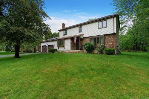 16 Squire Rd, Windsor, CT 06095-2045