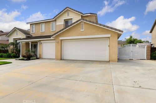 12595 Orangeblossom Ln, Riverside CA  92503-7058 exterior