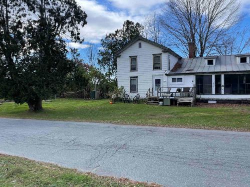 146 High St, Bath, NH 03740-4719
