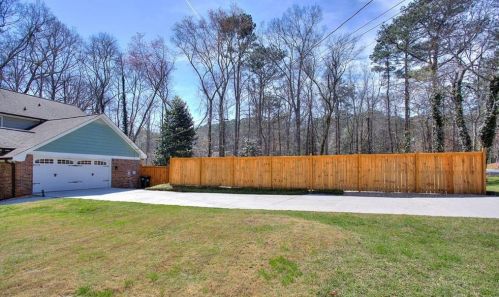 4624 Rivercliff Dr, Lilburn GA  30047-4735 exterior