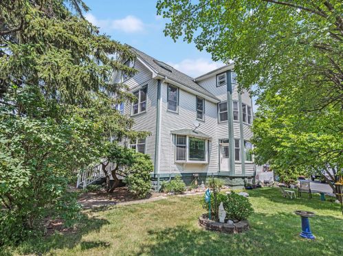 3517 Buffalo Grove Rd, Arlington Hts, IL 60004-1704