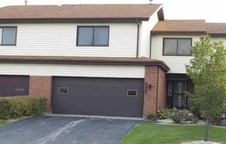 19655 Lake Shore Drive Ct, Chicago Heights, IL 60411-6328