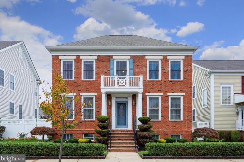 11 North St, Trenton, NJ 08691-4144