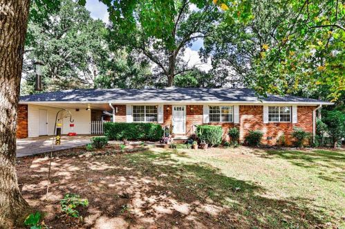 4126 Menlo Dr, Tucker, GA 30084-2225