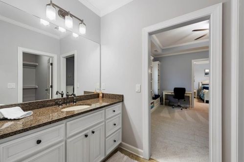 1246 Stonecroft Way, Marietta GA  30062-4772 exterior
