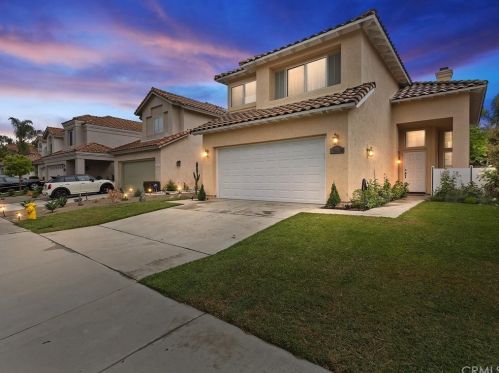 1594 Avenida Mantilla, Oceanside, CA 92056-6537