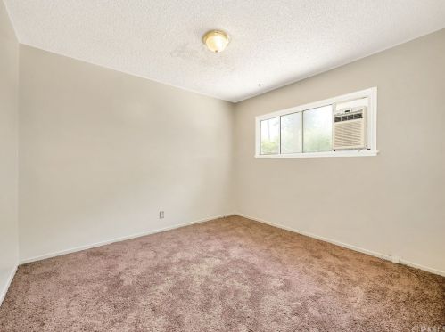 3672 Artesian St, Riverside CA  92503-4125 exterior