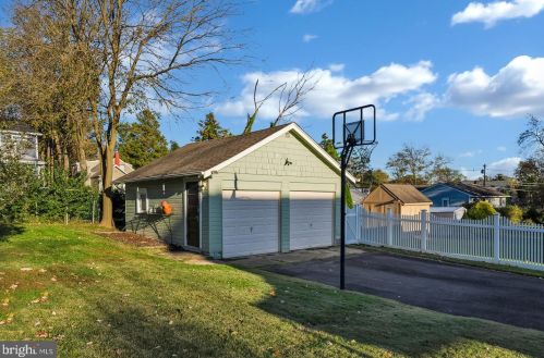 415 2nd Ave, Haddon Heights NJ  08035-1406 exterior