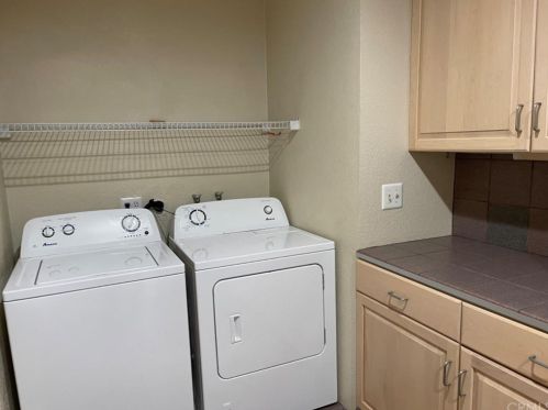 2940 Floral Ave, Riverside CA  92507-3223 exterior