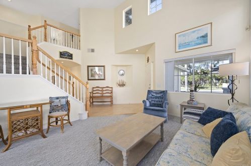 428 Alyssum Way, Oceanside, CA 92057-8561