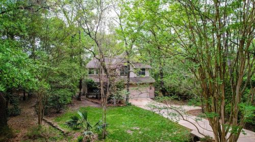 2423 Canter Ln, Conroe, TX 77384-3301