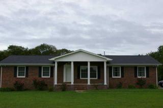 166 Parkway Rd, Tullahoma, TN 37388-5350