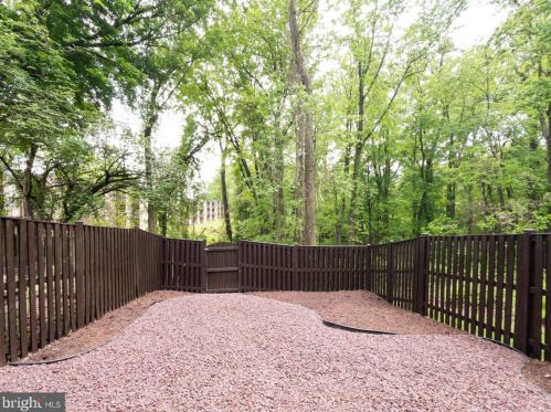 12646 English Orch Ct, Silver Spring MD 20906-3402 exterior