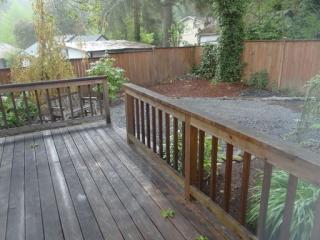975 69th St, Springfield OR  97478 exterior