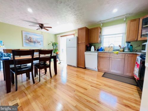 721 Paul Dr, Aberdeen MD  21001-1641 exterior