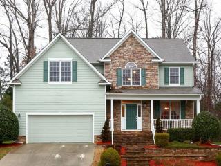 11933 Sycamore Grove Ln, Raleigh, NC 27614-7999
