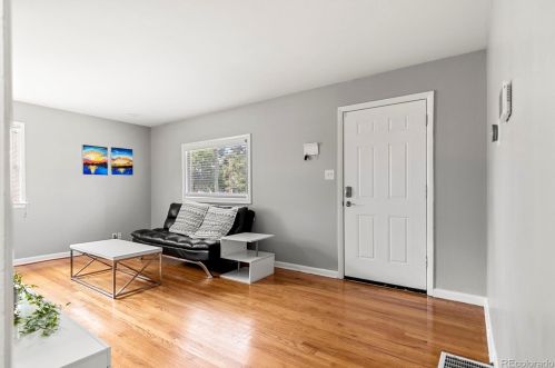 930 Macon St, Denver CO  80010-4152 exterior