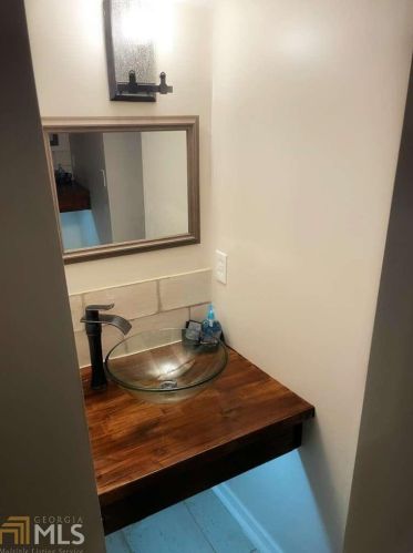 1373 Benteen Way, Atlanta GA  30315-3103 exterior