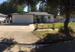 3682 Artesian St, Riverside, CA 92503-4125