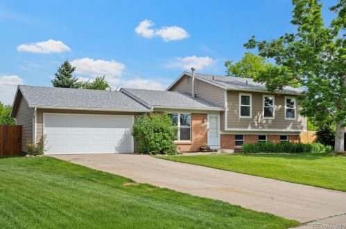 4653 Yank St, Morrison, CO 80465-1237