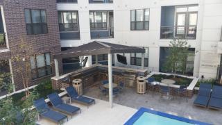 3201 Louisiana St, Houston TX  77006-6644 exterior