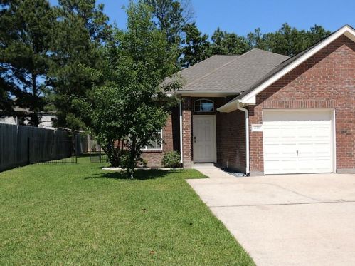 236 Canterbury Dr, Conroe TX  77303-1852 exterior
