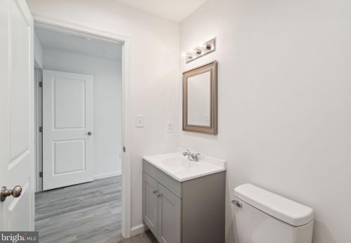 2543 11 St, Philadelphia PA  19133-1413 exterior