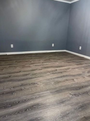 71 Montre Sq, Atlanta GA  30327-4044 exterior