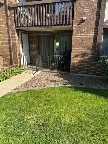 10561 Palos Pl, Palos Hills, IL 60465-1960