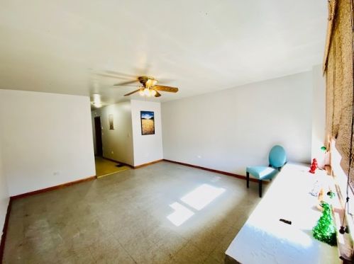 1822 46th St, Chicago, IL 60609-3837