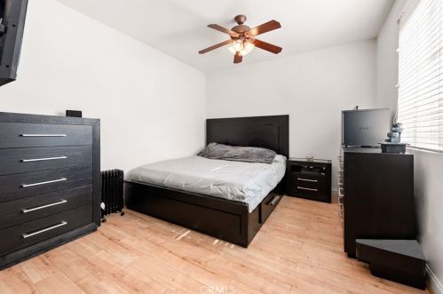 4256 Pondhill Ct, Riverside CA  92505-3464 exterior