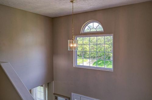 241 Rutherglen Dr, Noblestown, PA 15071-9734