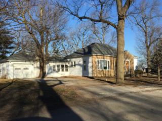 207 Oak St, Buckley, IL 60918-7075