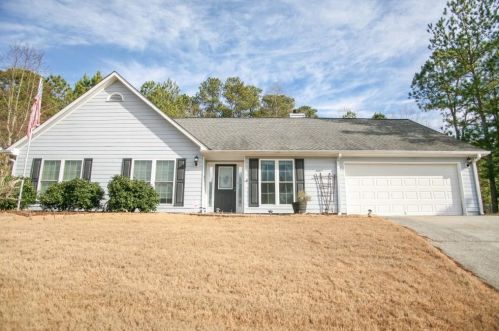 1475 Millhaven Dr, Auburn, GA 30011-2207