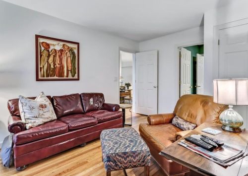 925 Highland Ter, Atlanta GA  30306-3413 exterior