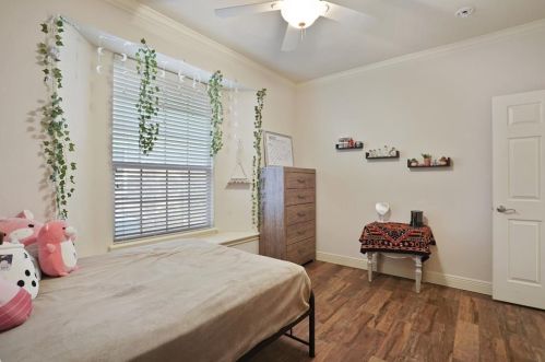 5724 Diamond Valley Dr, Fort Worth TX  76179-7607 exterior