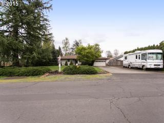 13620 Linden Ln, Portland, OR 97222-8137