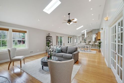 29 Pineoaka Rd, Jackson Twp, NJ 08527-2232