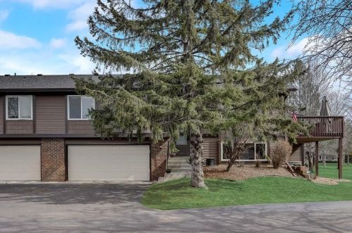 2862 Castleford Ct, Saint Paul MN  55125-3416 exterior