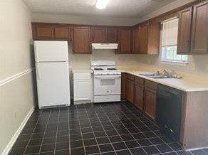 1204 Regal Heights Dr, Lithonia, GA 30058-6044
