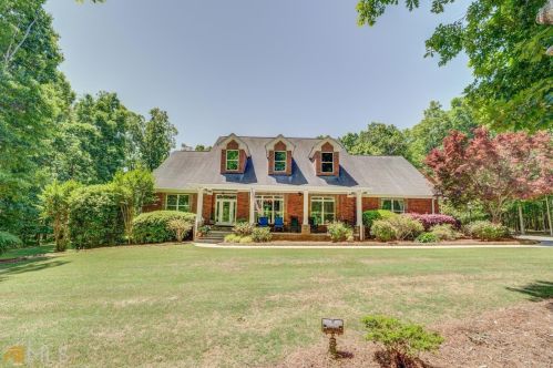 1110 Boogers Hill Rd, Oxford, GA 30054-3761