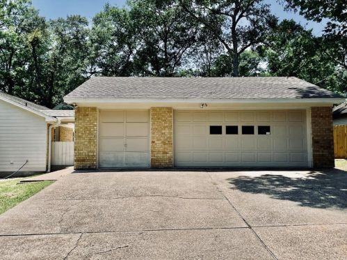 31 Palmetto Pl, Conroe TX  77304-1223 exterior