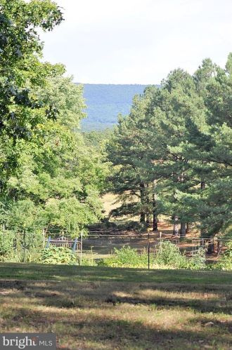 399 Clearfield Dr, Berkeley Springs WV 25411-6313 exterior