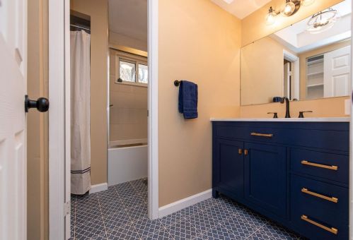 4306 Eaglepoint Ct, Cincinnati OH  45238-6109 exterior