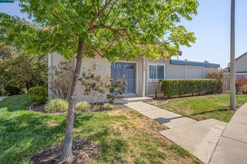 24 Mt Wilson Way, Clayton, CA 94517-1643